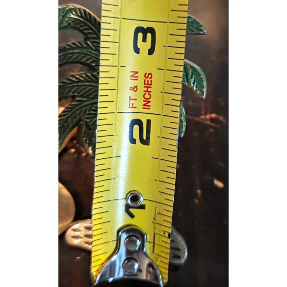 Unique Vintage elevate presentation